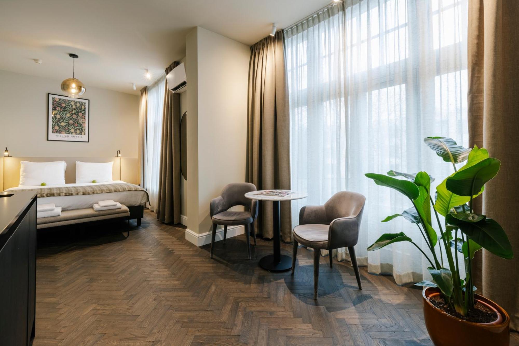 Hotel Блумендал Екстериор снимка