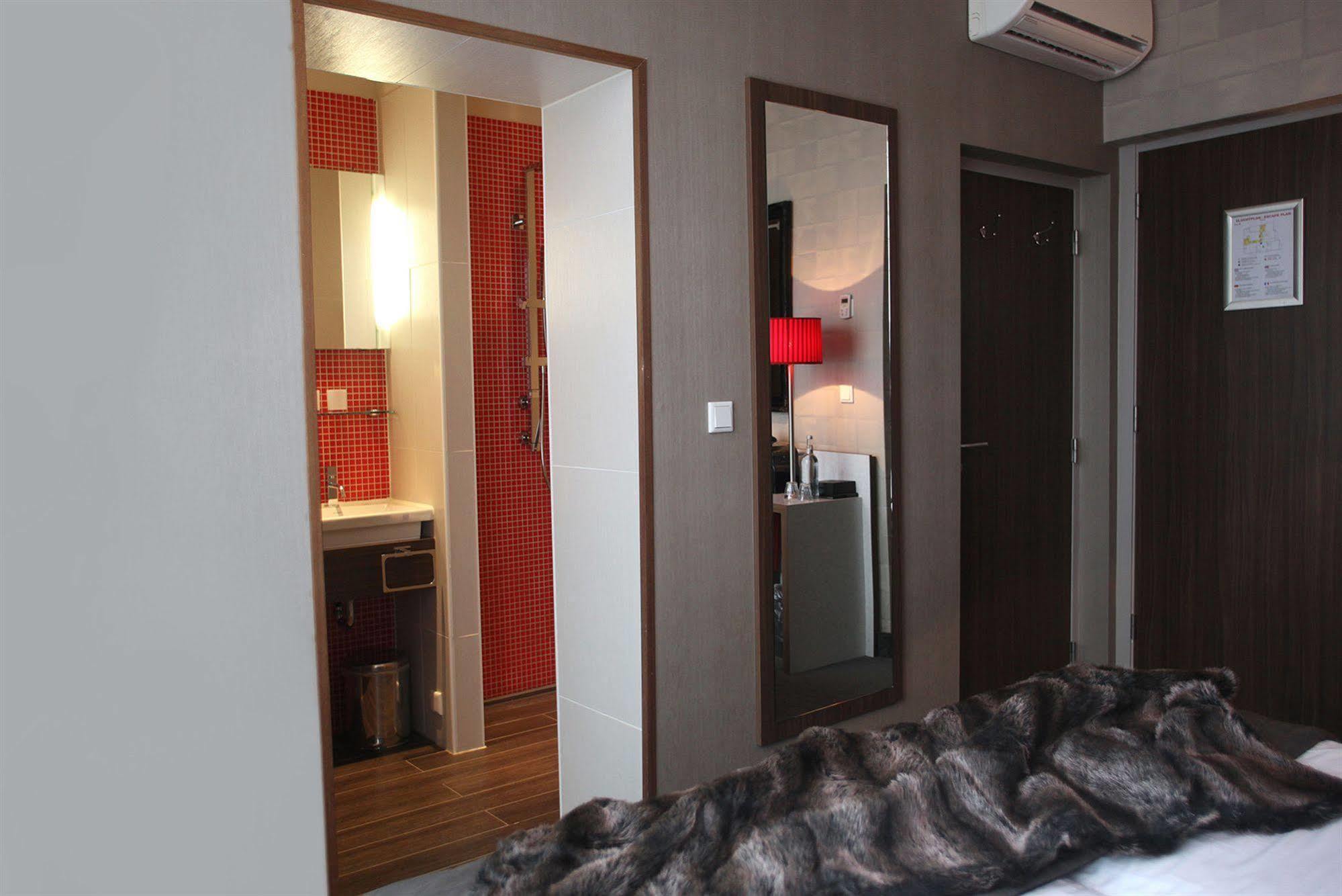 Hotel Блумендал Екстериор снимка