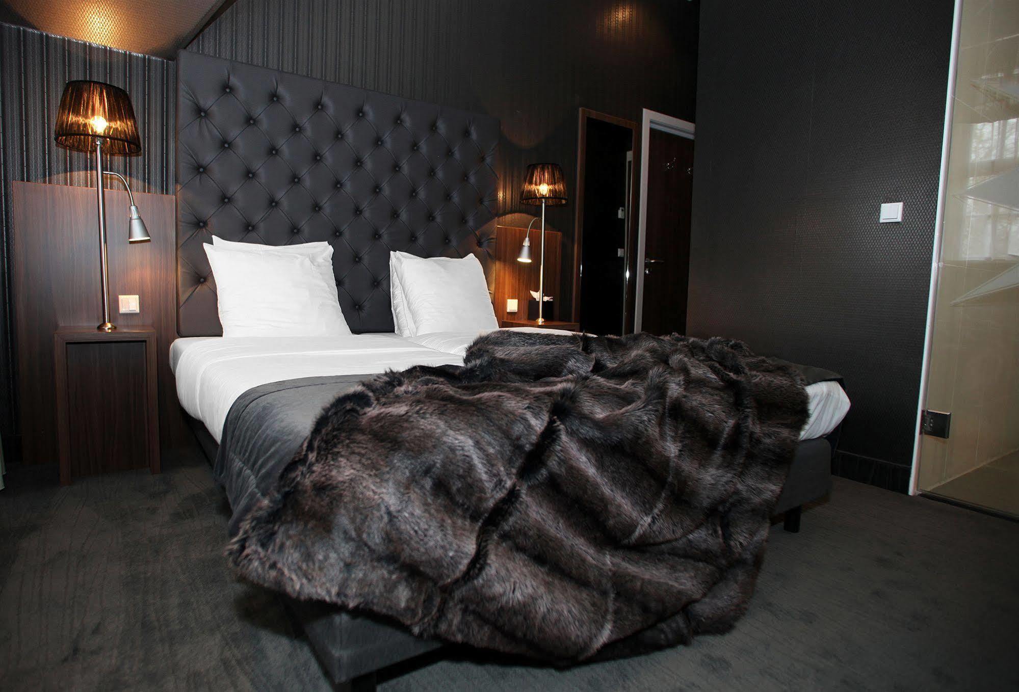 Hotel Блумендал Екстериор снимка