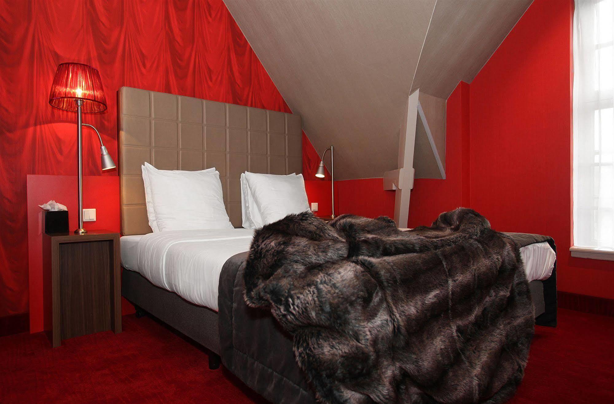 Hotel Блумендал Екстериор снимка